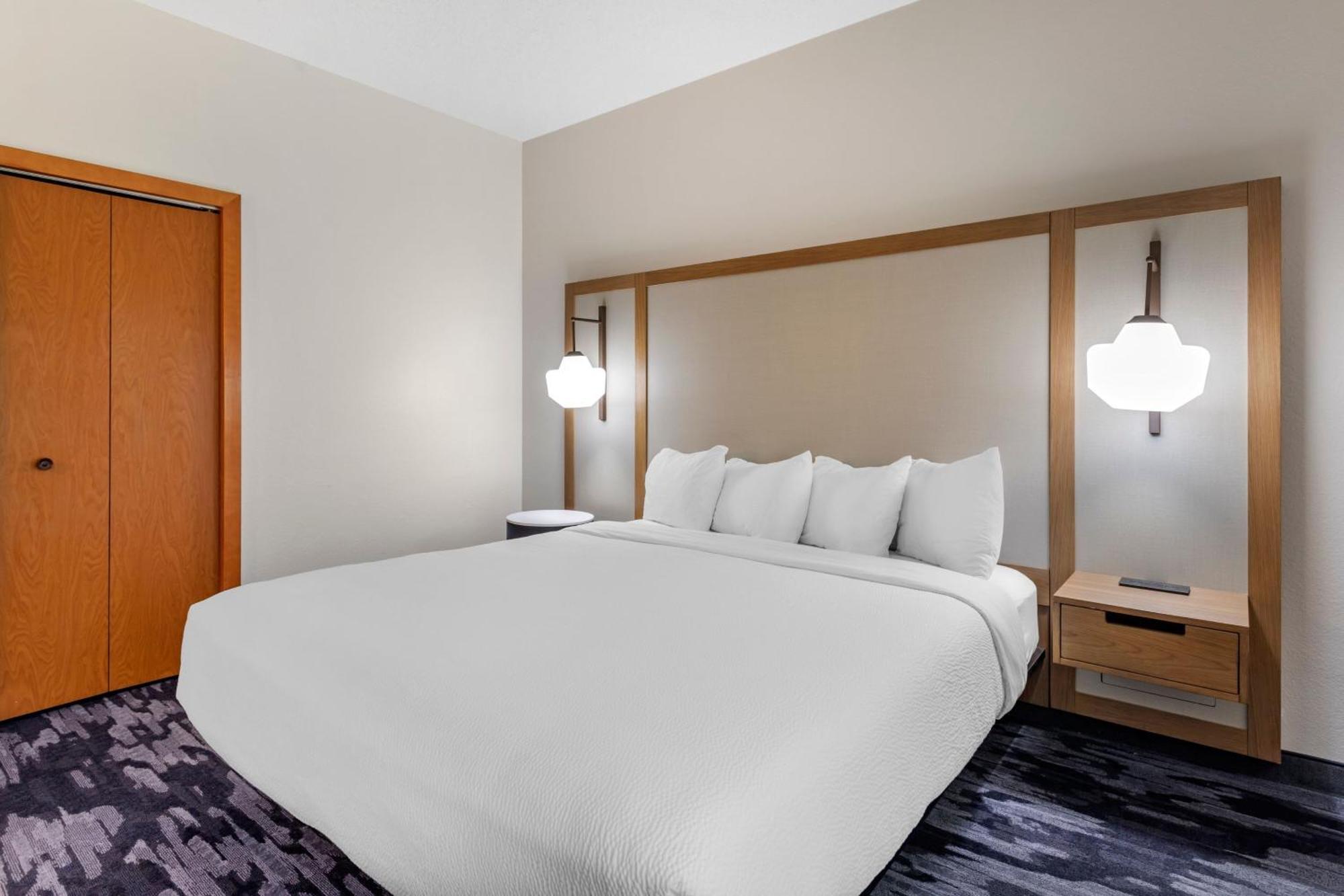 Fairfield Inn & Suites Чероки Екстериор снимка