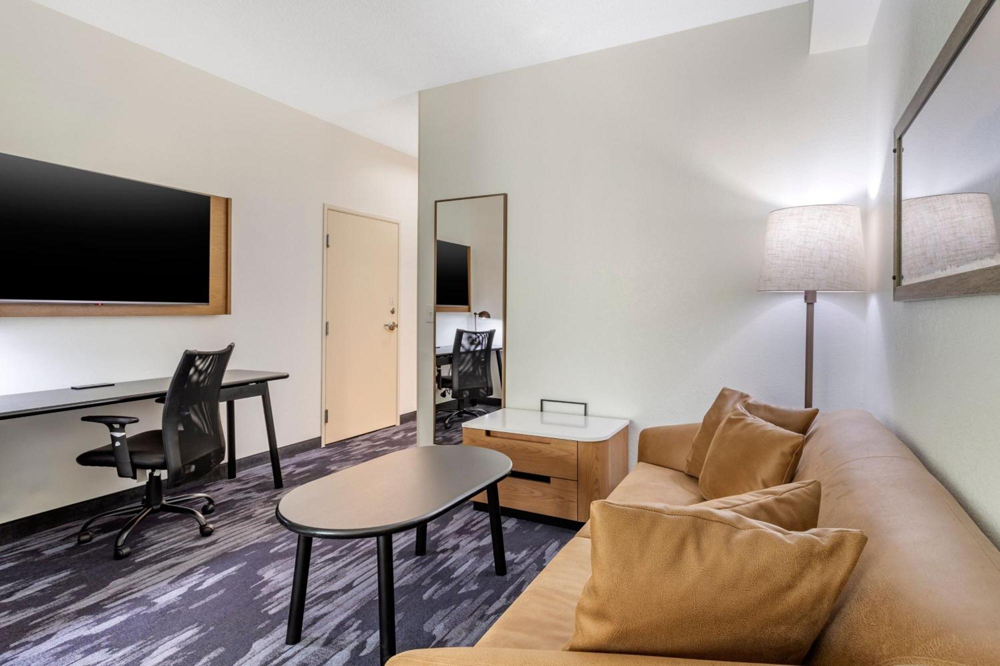 Fairfield Inn & Suites Чероки Екстериор снимка