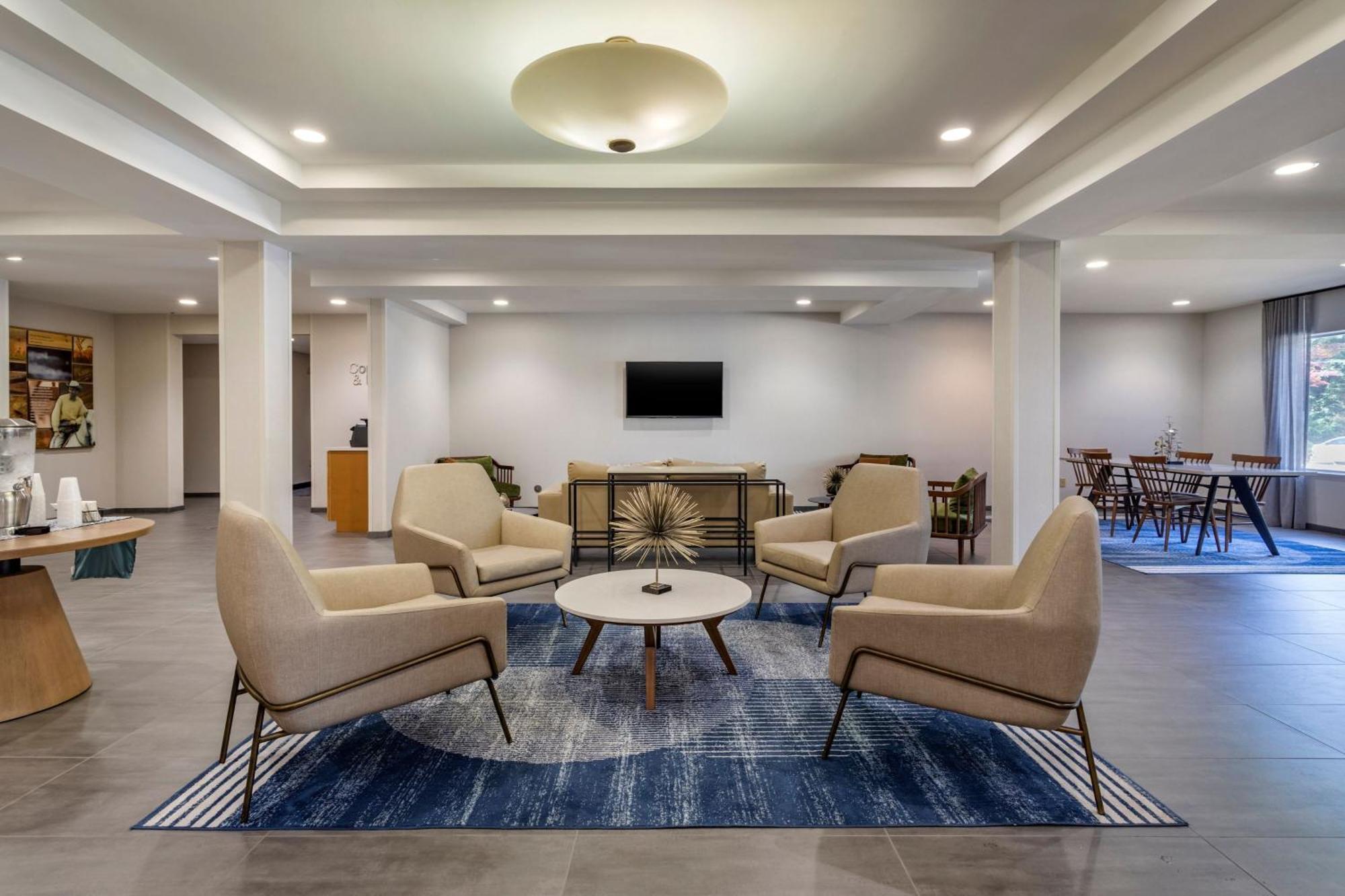 Fairfield Inn & Suites Чероки Екстериор снимка