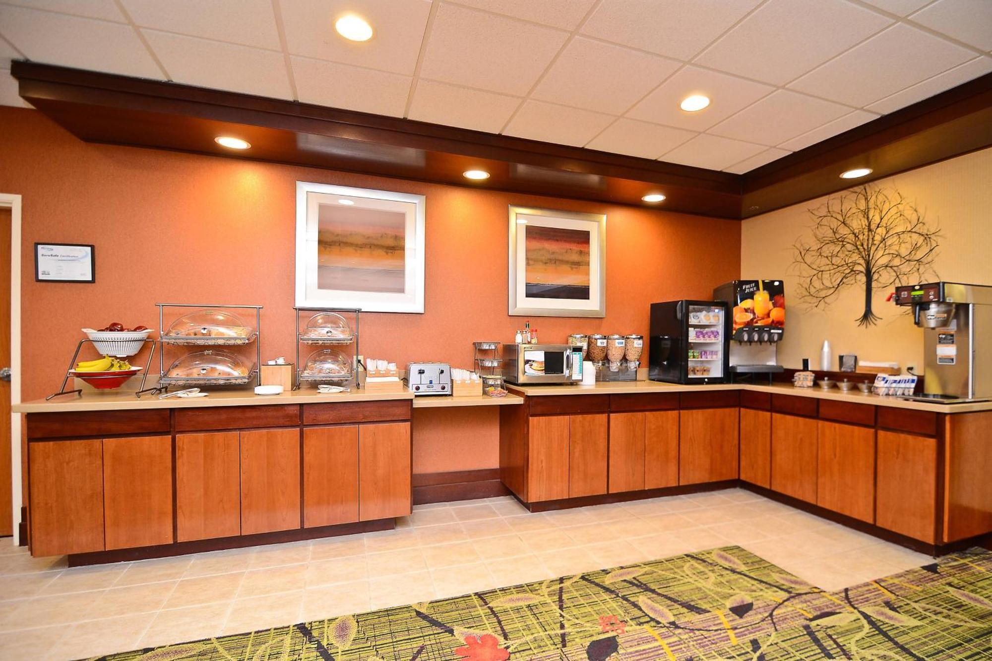 Fairfield Inn & Suites Чероки Екстериор снимка